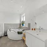 Pool House With Activity Room, Built In 2020, With A View Of The North Sea بيت للعطل