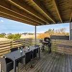 Pool House With Activity Room, Built In 2020, With A View Of The North Sea بيت للعطل *