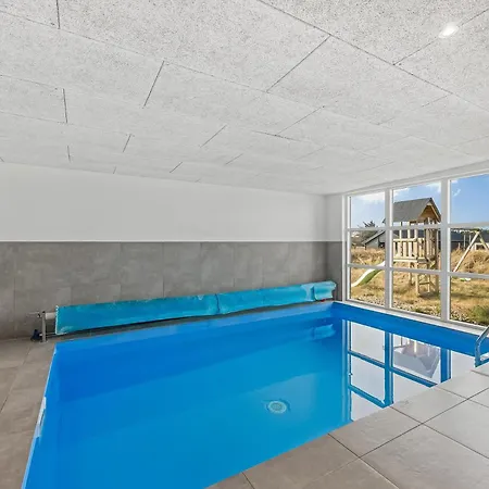 Pool House With Activity Room, Built In 2020, With A View Of The North Sea 度假居
