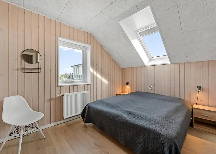 Pool House With Activity Room, Built In 2020, With A View Of The North Sea Nørre Vorupør