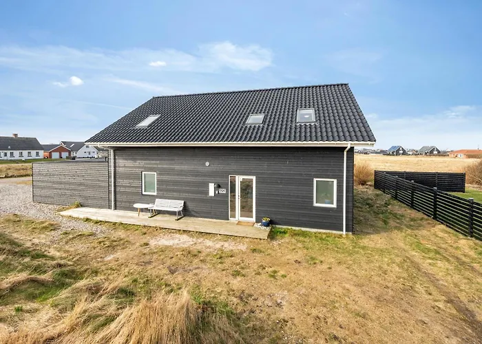 Pool House With Activity Room, Built In 2020, With A View Of The North Sea *
