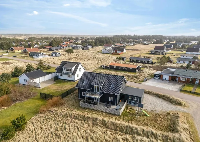 Pool House With Activity Room, Built In 2020, With A View Of The North Sea